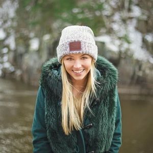Love Your Melon beanie - black speckled cuff